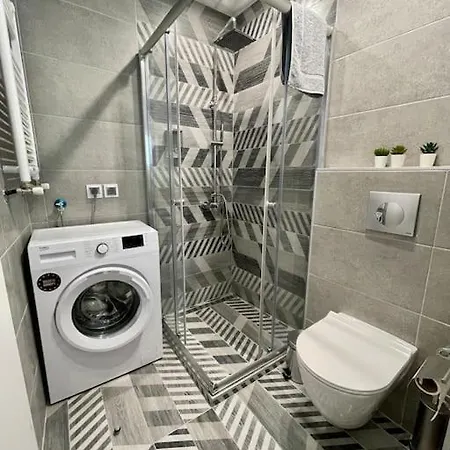 The Grεεn Apartament *
