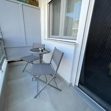 The Grεεn Appartement